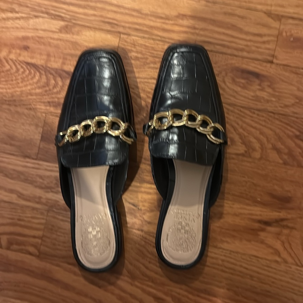 Vince Camuto Slides